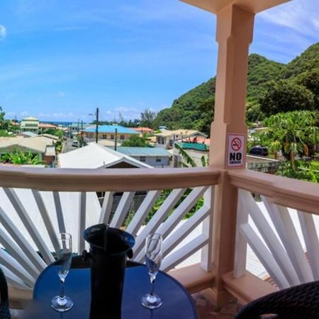 Maggie'S Inn Soufrière エクステリア 写真
